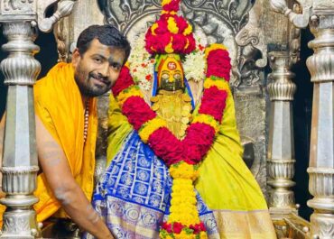 Tulja bhavani Pujari Tushar Kadam